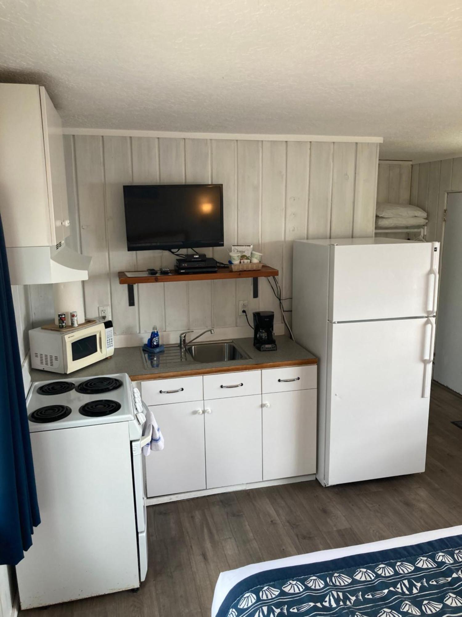 Tillicum Beach Motel - Formerly Deane'S Oceanfront Lodge Yachats Room photo