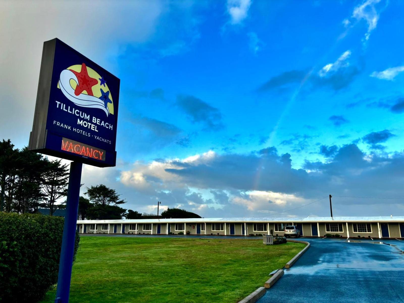 Tillicum Beach Motel - Formerly Deane'S Oceanfront Lodge Yachats Exterior photo